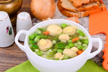 Karnabahar, Brüksel lahanası, yeşil fasulye, bezelye, Carr ile çorbası