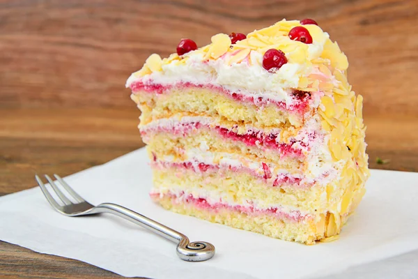 Десертный торт с клюквой — стоковое фото