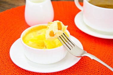 Havuç ve yeşil fasulye ile diyet omlet