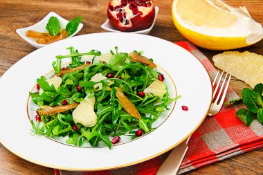 Salata karışımı Batavi, Frise, Radicchio, hindiba, kızılcık