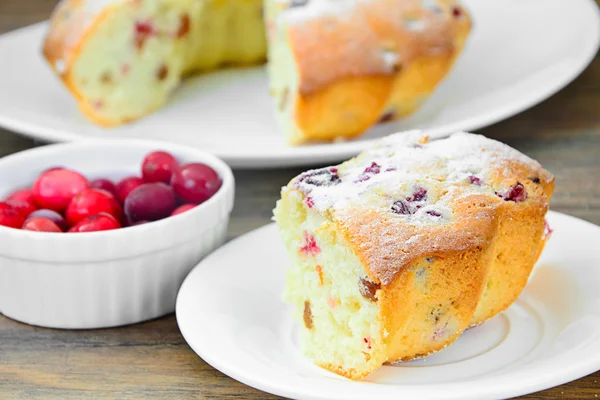 Sweet Tasty Cake on Wood Background — Stock Photo, Image