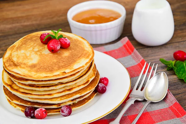 Kızılcık yığını ile lezzetli gözleme