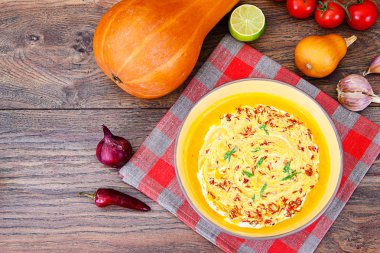 Safran diyet gıda ile kabak kremalı çorba