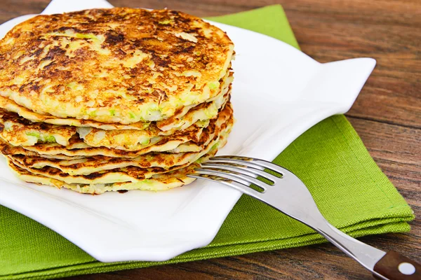 Diet mat pannkakor med kål — Stockfoto