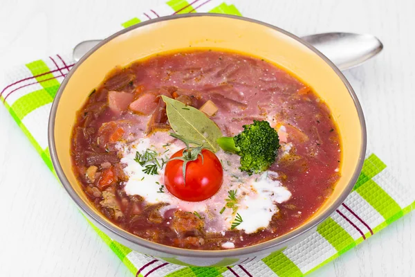 Alimentos Saudáveis: Sopa com Beterraba, Feijão Verde e Legumes — Fotografia de Stock