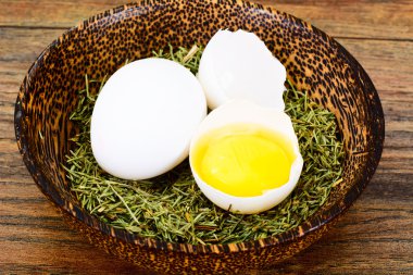 Çim Studio fotoğraf üzerinde yumurta