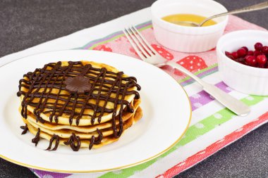 Çikolata yığın ile lezzetli gözleme