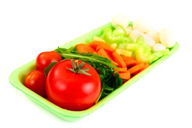 Çiğ sebze: Mozzarella peyniri, domates, havuç, kereviz, biber