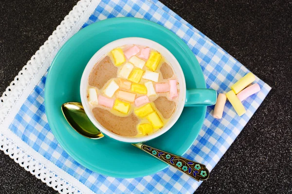 Kakao mit Marshmallows — Stockfoto