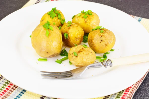 Patate con Burro e Cipolla Verde — Foto Stock