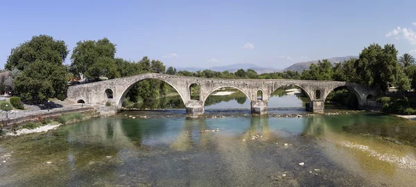 Die alte Brücke — Stockfoto