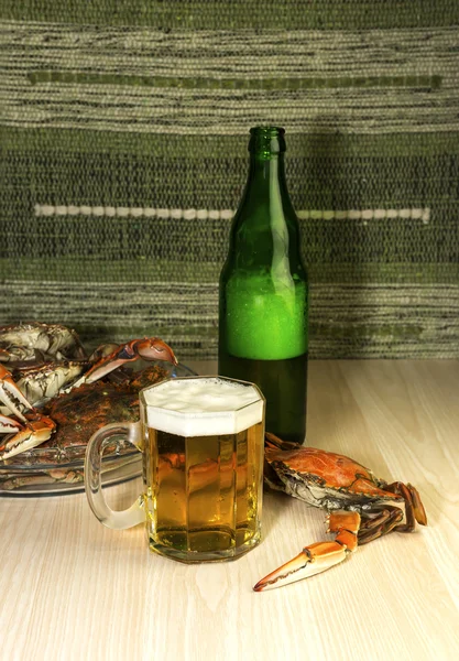 Granchi e birra — Foto Stock