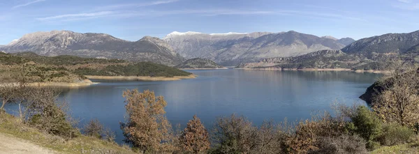 The panorama mountain lake — Stock Photo, Image