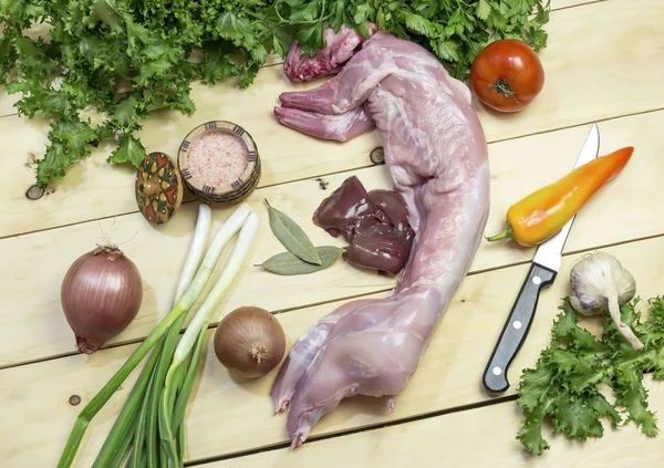 Raw rabbit on the table — Stock Photo, Image