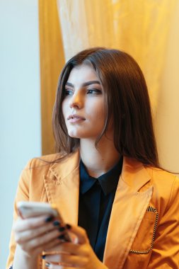 Güzel iş kadını portresi