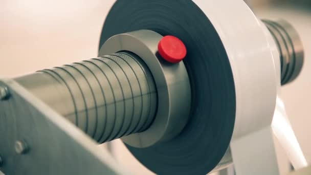 Coupe du profil de la fenêtre avec métal, verre 