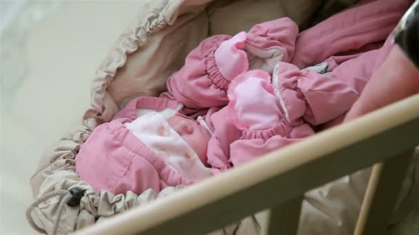 Un bellissimo bambino che dorme — Video Stock