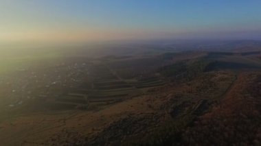 Hava kırsal manzara. Dağı Orman