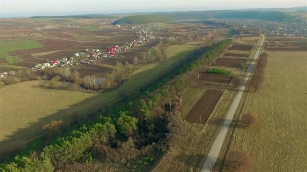 Vista aérea das aldeias pitorescas — Vídeo de Stock