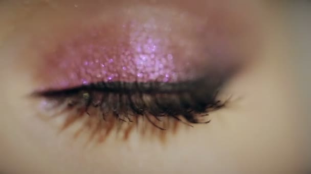 Close-up van vrouwelijke oog — Stockvideo