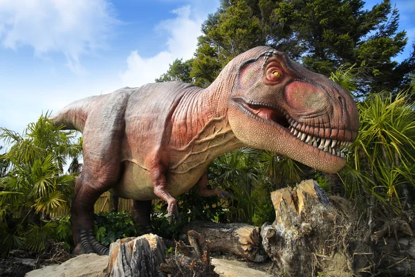 Predador gigante - Tiranossauro . Fotografias De Stock Royalty-Free