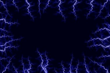 Siyah şeffaf arkaplanda izole edilmiş gerçekçi bir resimde güçlü bir elektrik boşalması. Karanlıkta yanan yıldırım. Elektrik enerjisi flaş ışığı efekti