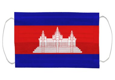 Kamboçya bayrağı tıbbi bir maskenin üzerinde. Beyaz bir arka planda izole edilmiş. Corona virüsü ya da covid-19 için koruyucu solunum maskeleri virüs enfeksiyonu için, sağlık koruma konsepti, ağız kapağı, 3 boyutlu görüntüleme