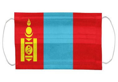 Tıbbi bir maskenin üzerinde Moğolistan bayrağı. Beyaz bir arka planda izole edilmiş. Corona virüsü ya da covid-19 için koruyucu solunum maskeleri virüs enfeksiyonu için, sağlık koruma konsepti, ağız kapağı, 3 boyutlu görüntüleme