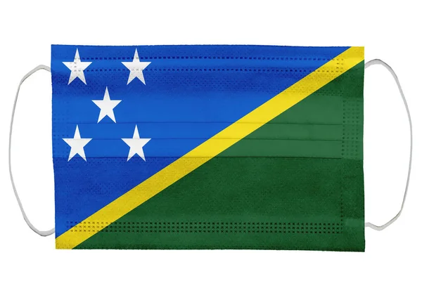 Die Salomonische Flagge Auf Einer Medizinischen Maske Vereinzelt Auf Weißem — Stockfoto