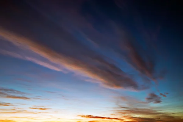 Ουρανός στο ηλιοβασίλεμα — Φωτογραφία Αρχείου