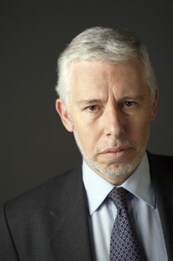 ciddi komuta sizde portrat