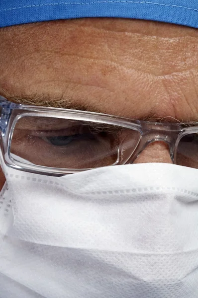 Portrait of surgeon in mask — Stock Photo, Image