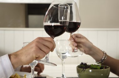 genç bir çift gözlük birlikte içime