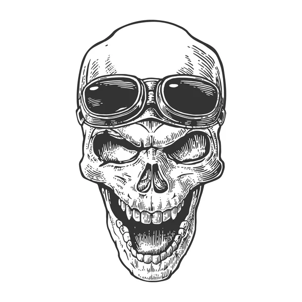 Calavera sonriendo con gafas para moto en la frente. Ilustración de vector negro vintage. Para el cartel y el club de motociclistas tatuaje. Elemento de diseño dibujado a mano aislado sobre fondo blanco . — Vector de stock