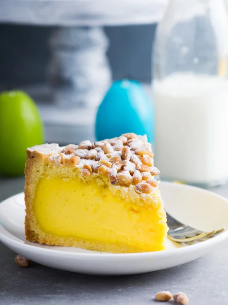 Tortul bunicii italiene (Torta Della Nonna ) — Fotografie, imagine de stoc