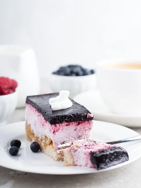 Mousse bosbessen cake — Stockfoto