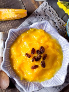 Üzümlü kabak püresi