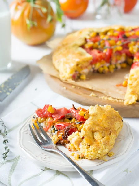 Galette with tomatoes and corn — Stock Photo, Image