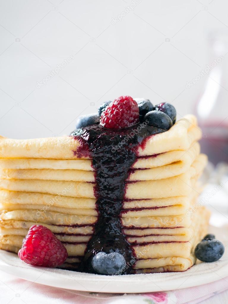 Crepes with berry sauce