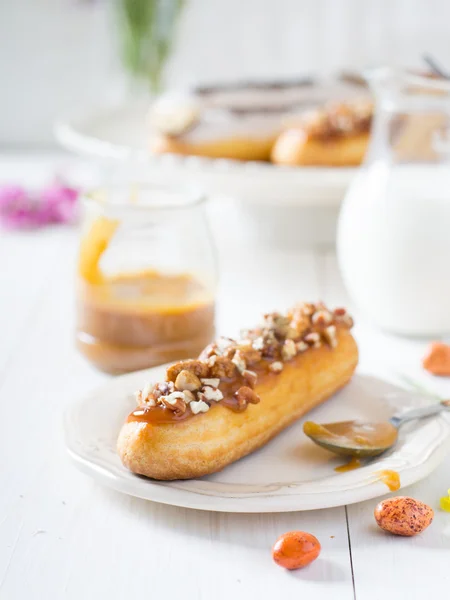 Dulce casero eclair — Foto de Stock