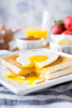 Croque madame bir tablo