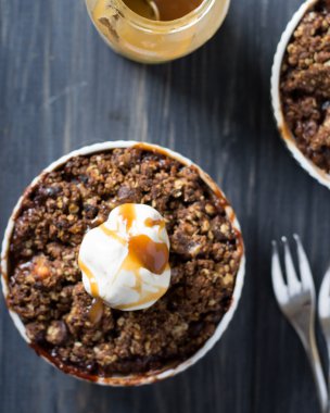 Armut çikolatalı kek