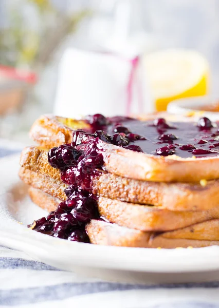 French toasts with blueberry sauce — Stock Photo, Image