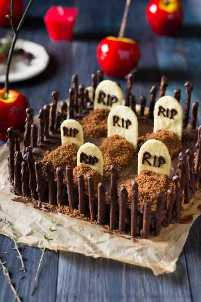 Brownie cake decorated for Halloween — Stock Photo, Image