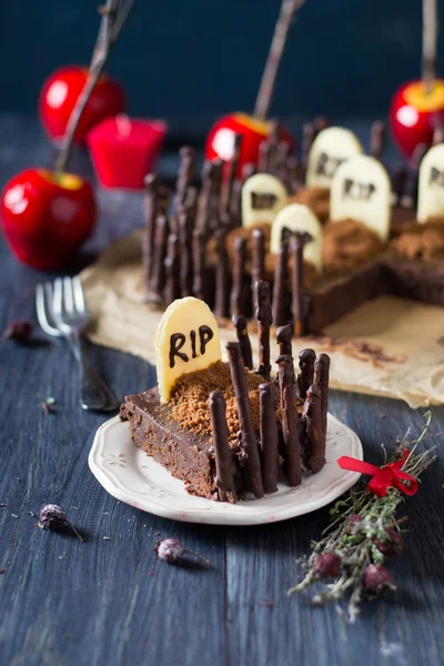 Brownie cake decorated for Halloween — Stock Photo, Image