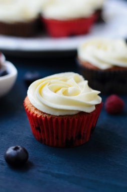 Buzlanma ile limon cupcakes