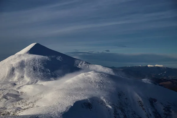 Une Vue Panoramique Sur Les Montagnes Hiver Paysage Hivernal Montagnes — Photo