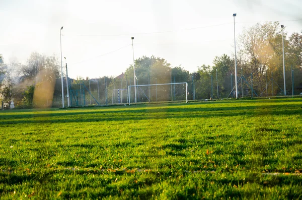 Травяной футбол — стоковое фото