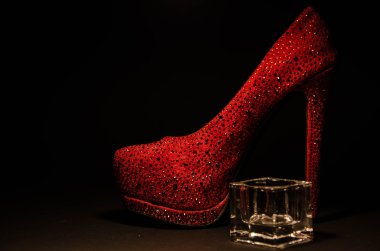 Siyah Cam doku ve eski