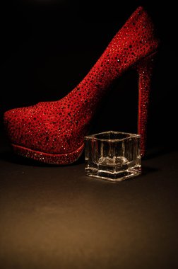 Siyah Cam doku ve eski